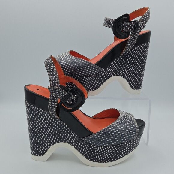 VIA SPIGA Aubrey Cream Black Quarter Strap Funky Platform Wedge Sandal Sz 6.5M - Picture 1 of 10